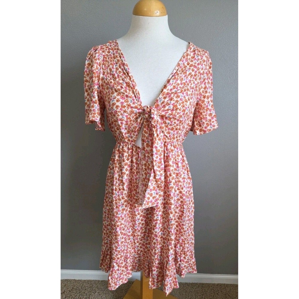 NWT Lush | Size L | Rust/Pink Ditsy Floral Tie-Front Cutout Mini Dress MSRP $52
